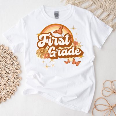 First Grade Teachers 1st Grade Leopard Retro Groovy Flowers T-Shirt