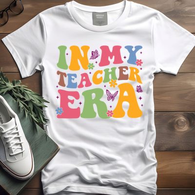 Groovy In My Teacher Era First Day Of School Back To School T-Shirt