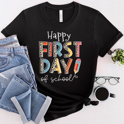 Happy First Day Of School Leopard Back To School Teacher T-Shirt