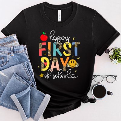 Happy First Day Of School Leopard Back To School Teacher T-Shirt