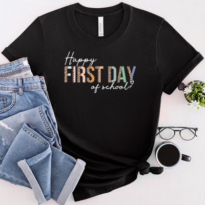 Happy First Day Of School Leopard Back To School Teacher T-Shirt