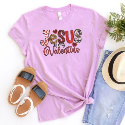 Jesus Is My Valentine Quilt Unisex T-Shirt