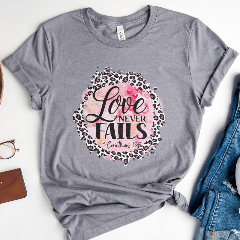 Love Never Fails Pink Leopard 1 Corinthians 13:8 Unisex T-Shirt