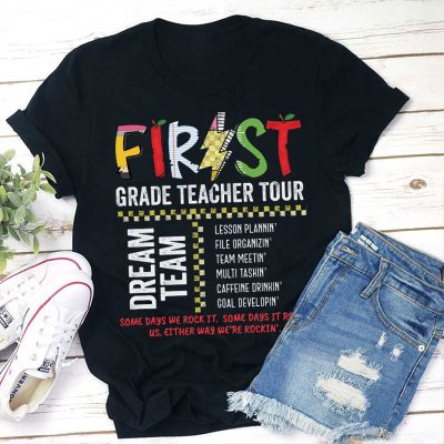 Personalized Grade Teacher Tour Dream Team Teacher T-Shirt