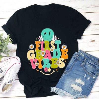 Personalized Grade Vibes Teacher T-Shirt