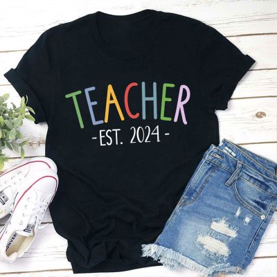 Personalized Year Teacher Est. 2024 Teacher T-Shirt