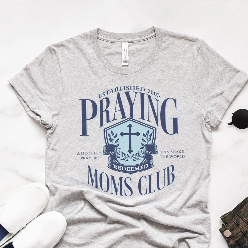 Vintage Praying Mom's Club Unisex T-Shirt